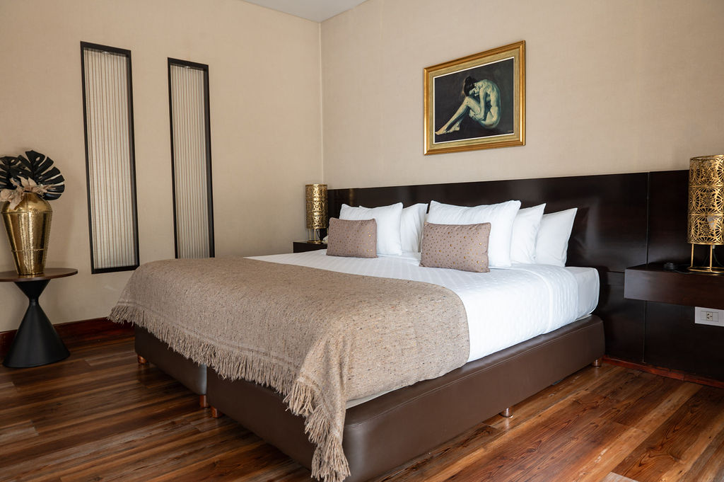 GLU SUITE CAMA LATERAL